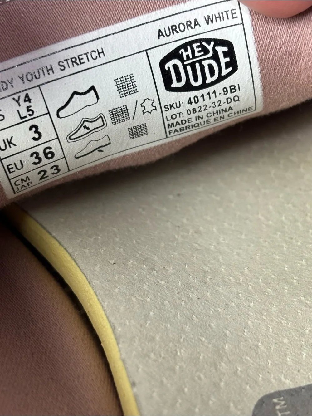 Hey Dude Girls Wendy Youth Stretch Aurora White Size 4 Multicolor Pastel Sneaker